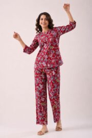Elegant Red Floral Printed Cotton Co-Ord Set for Women with Straight Fit Pants & Stylish Casual Comfort Wear - Image 2