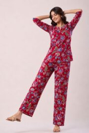 Elegant Red Floral Printed Cotton Co-Ord Set for Women with Straight Fit Pants & Stylish Casual Comfort Wear - Image 3